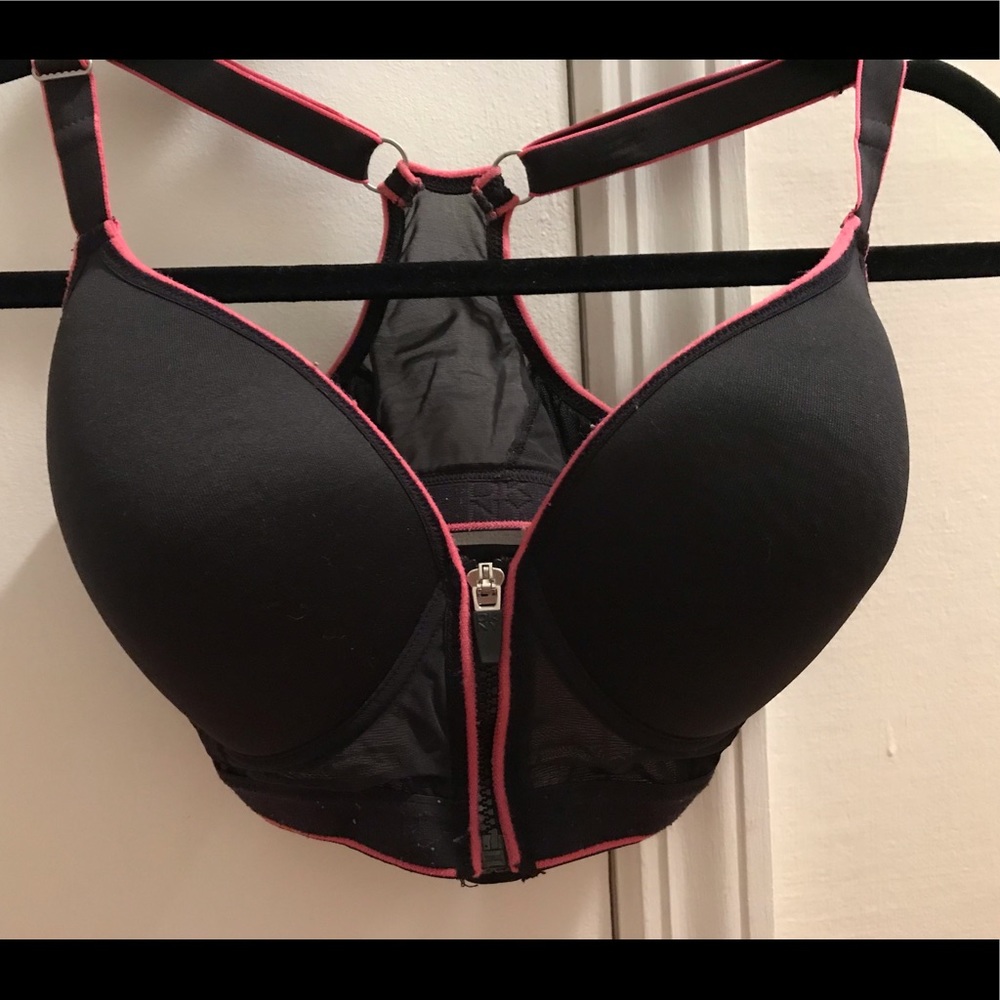 DkNY sports bra
